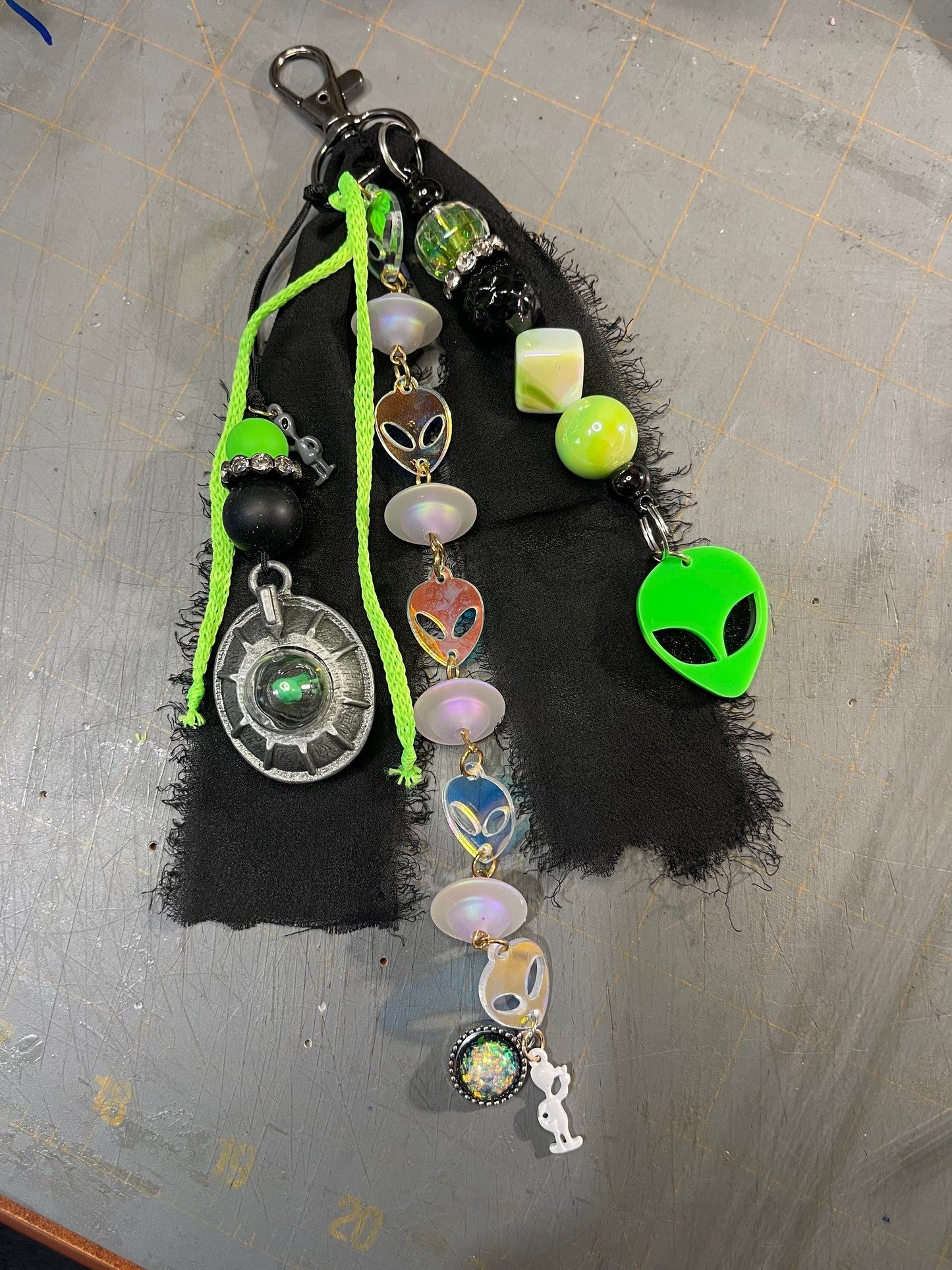 Pre Order chunky Dangles for books or bags!! Or whatever!!