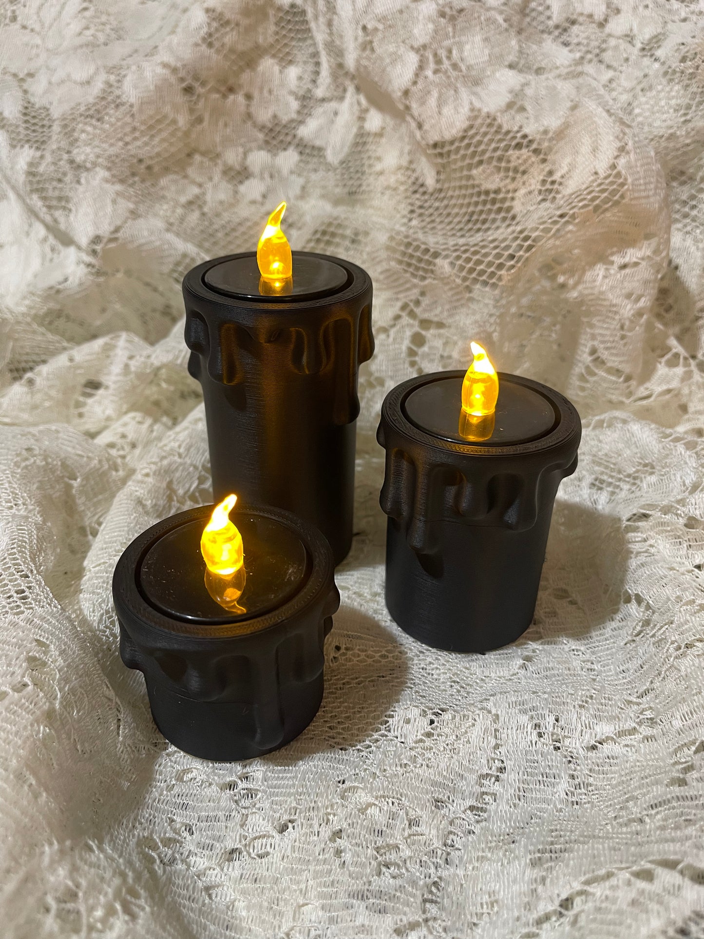 3d printed black candles with tea lights