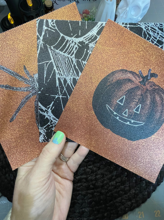 Set of six glittery Halloween card stock pack