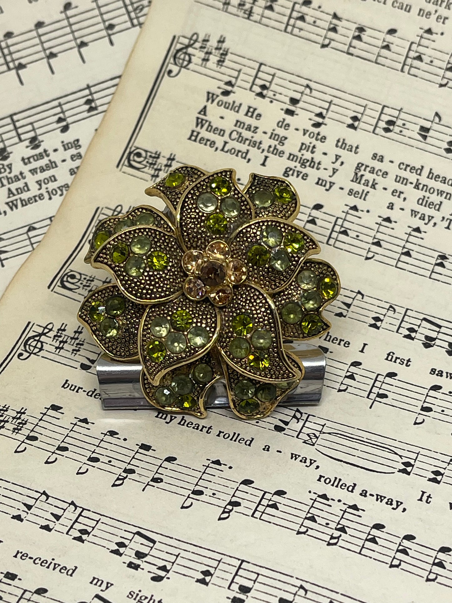 Vintage Flower Journal Clip