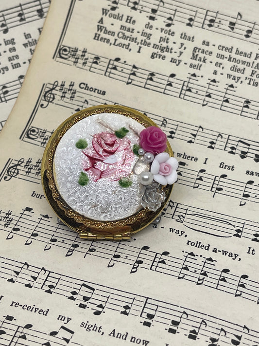 Vintage Locket Journal Clip