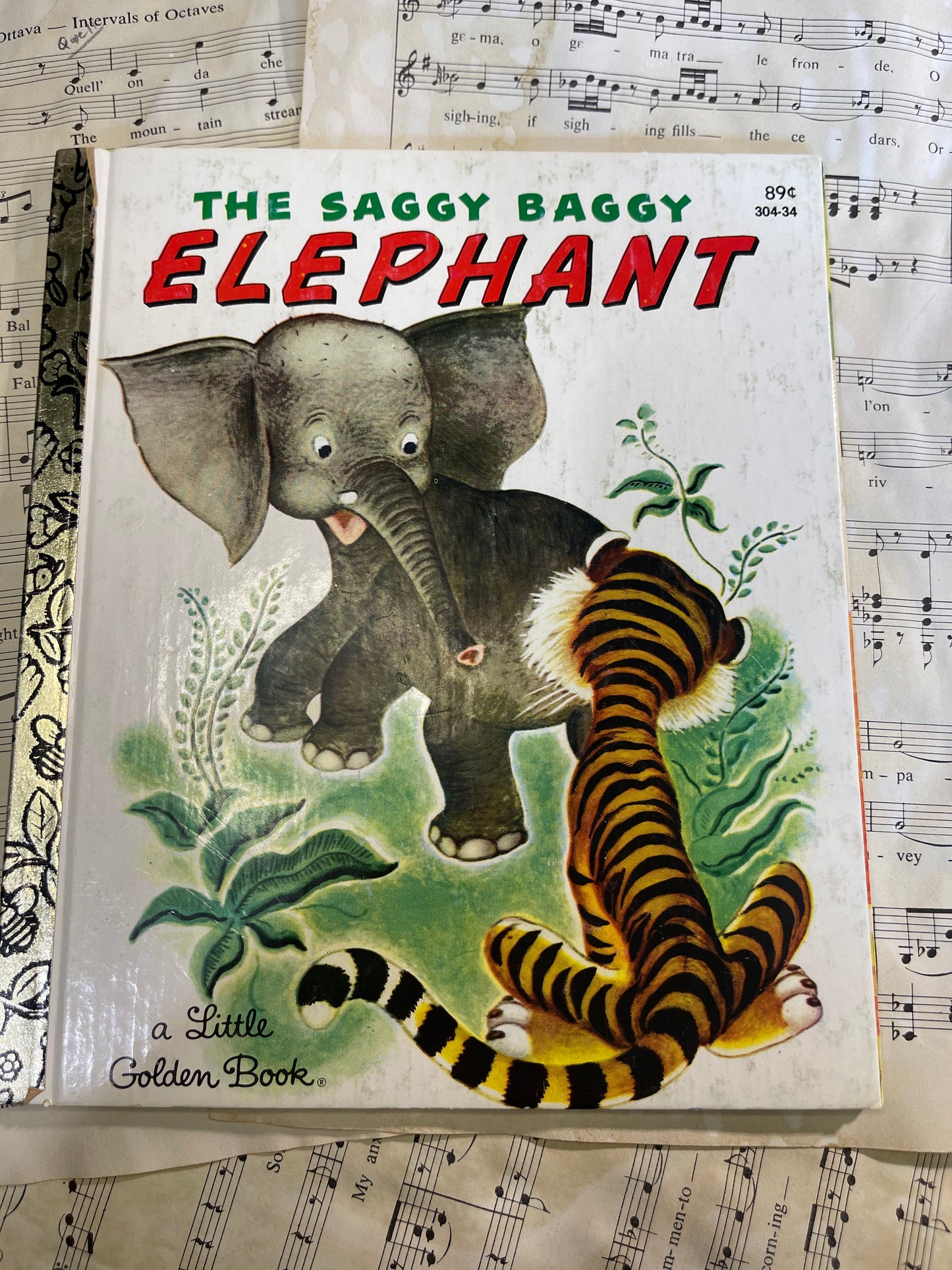 The saggy baggy elephant, little golden book