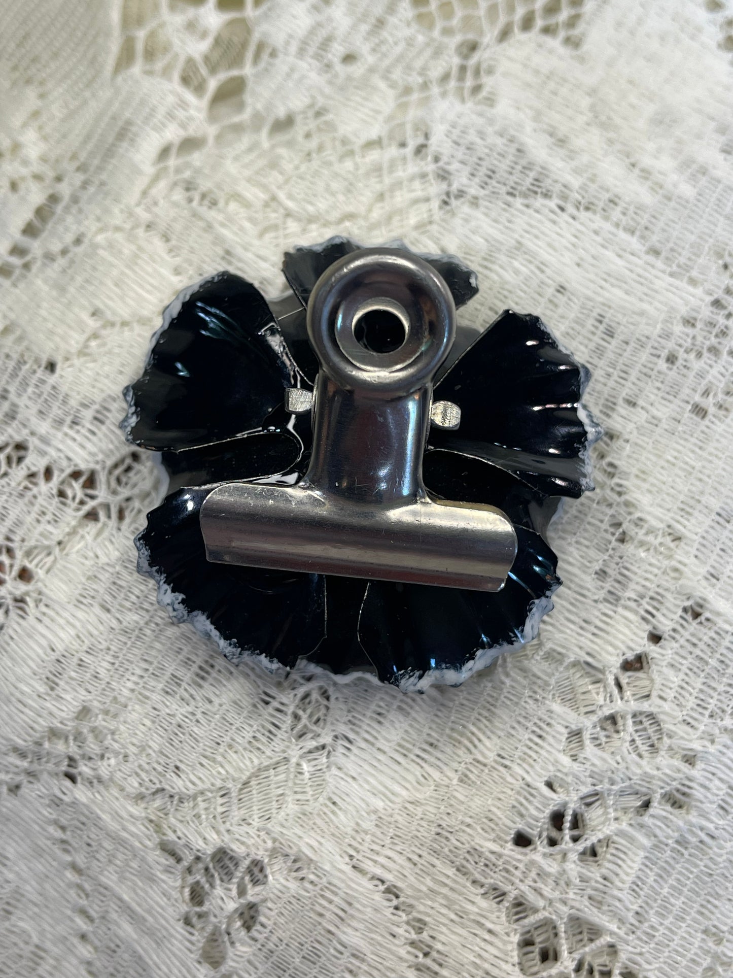 Vintage metal flower journaling clip